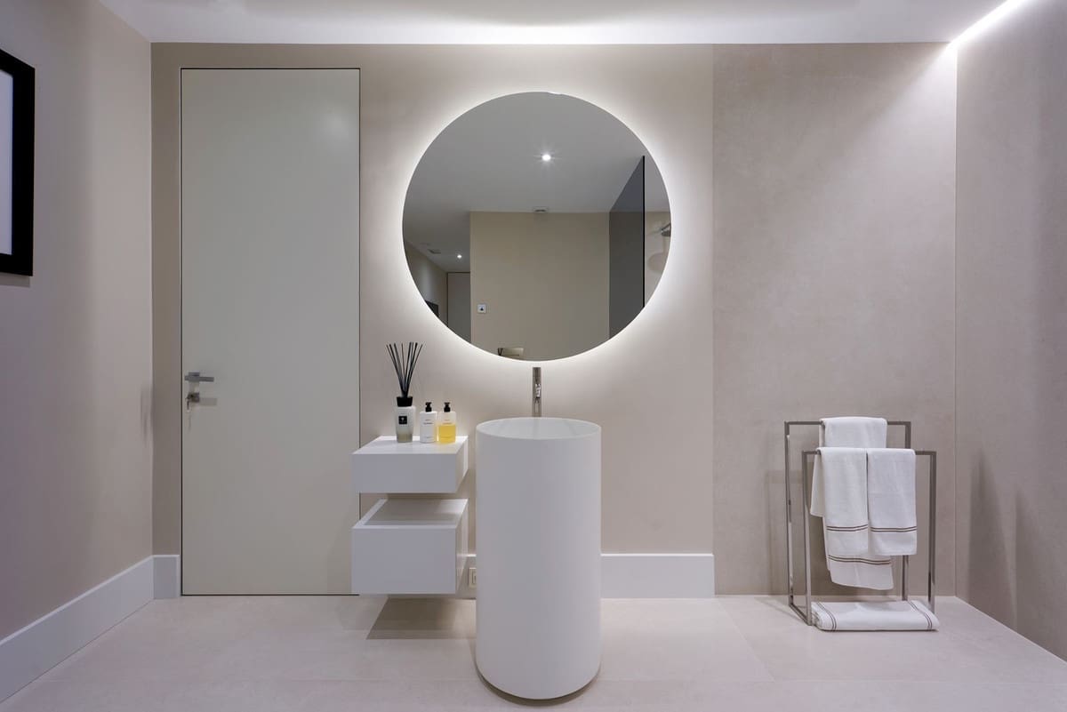 4 soverom Kjedet enebolig til salgs i Marbella med svømmebasseng garasje - € 3 950 000 (Ref: 9628080)