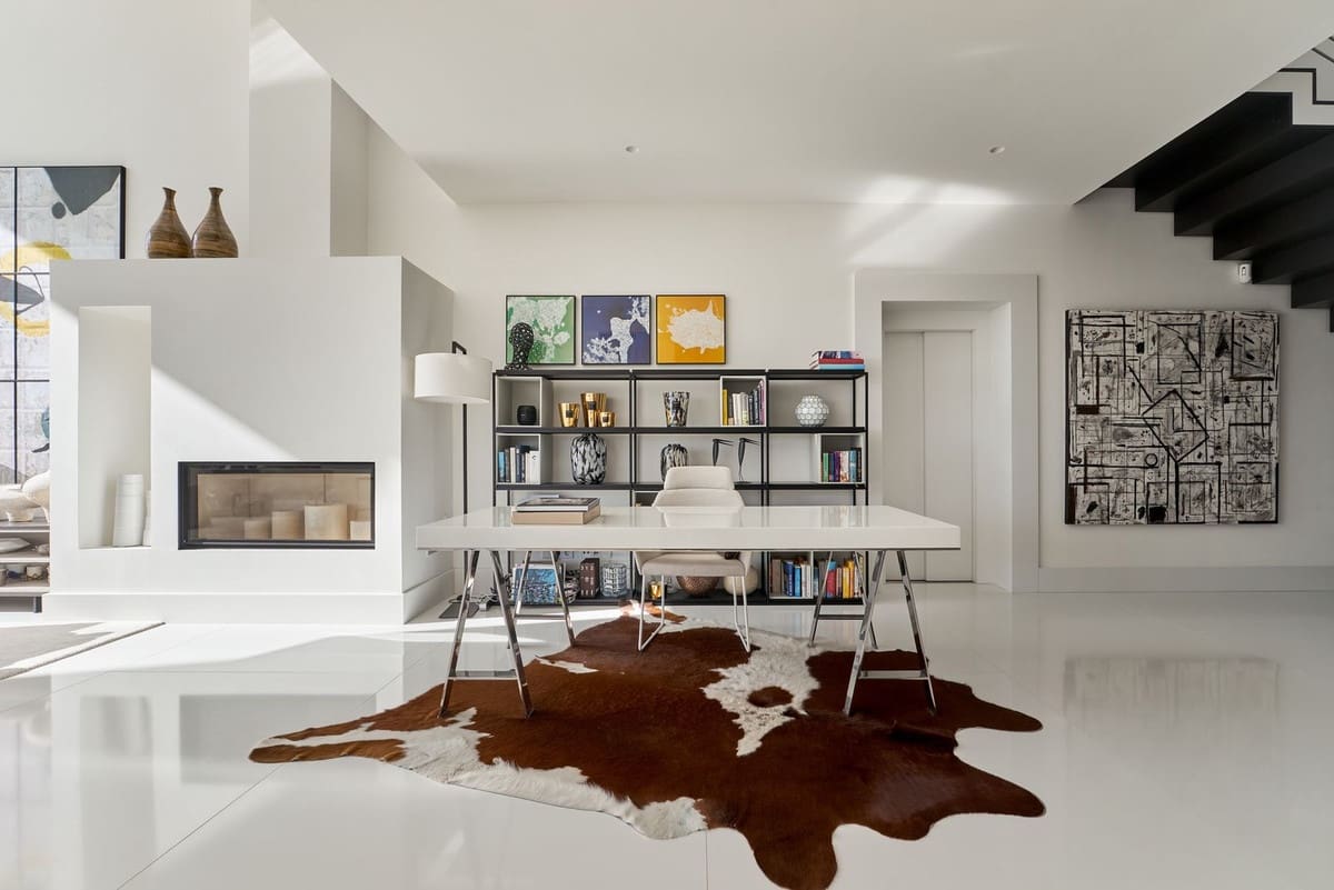 4 bedroom Semi-detached Villa for sale in Marbella with pool garage - € 3,950,000 (Ref: 9628080)