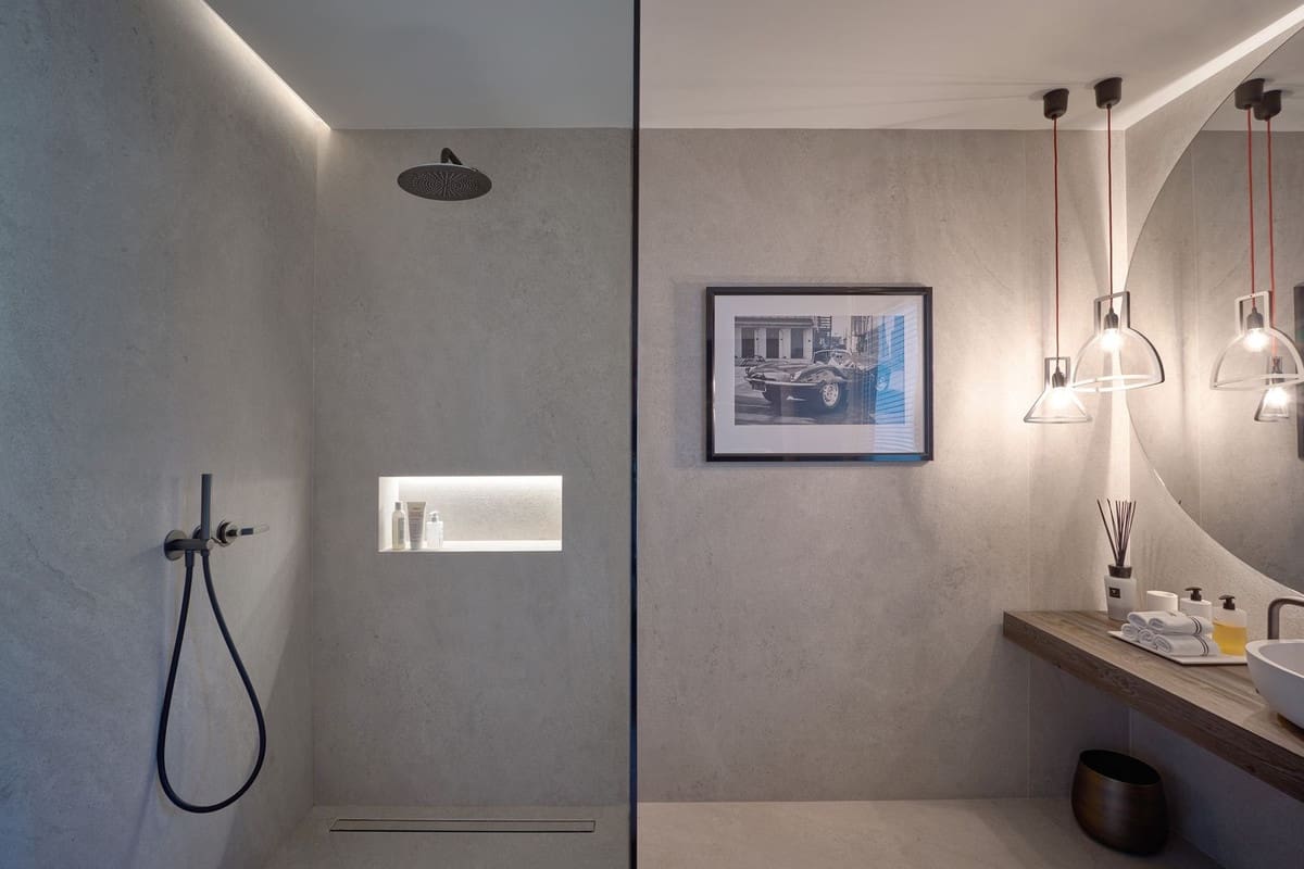 4 bedroom Semi-detached Villa for sale in Marbella with pool garage - € 3,950,000 (Ref: 9628080)