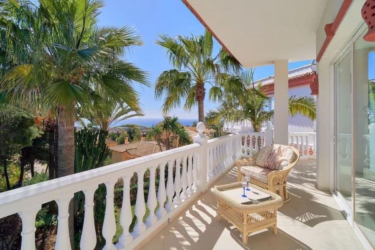 6 slaapkamer Villa te koop in Marbella met zwembad garage - € 2.290.000 (Ref: 9628082)