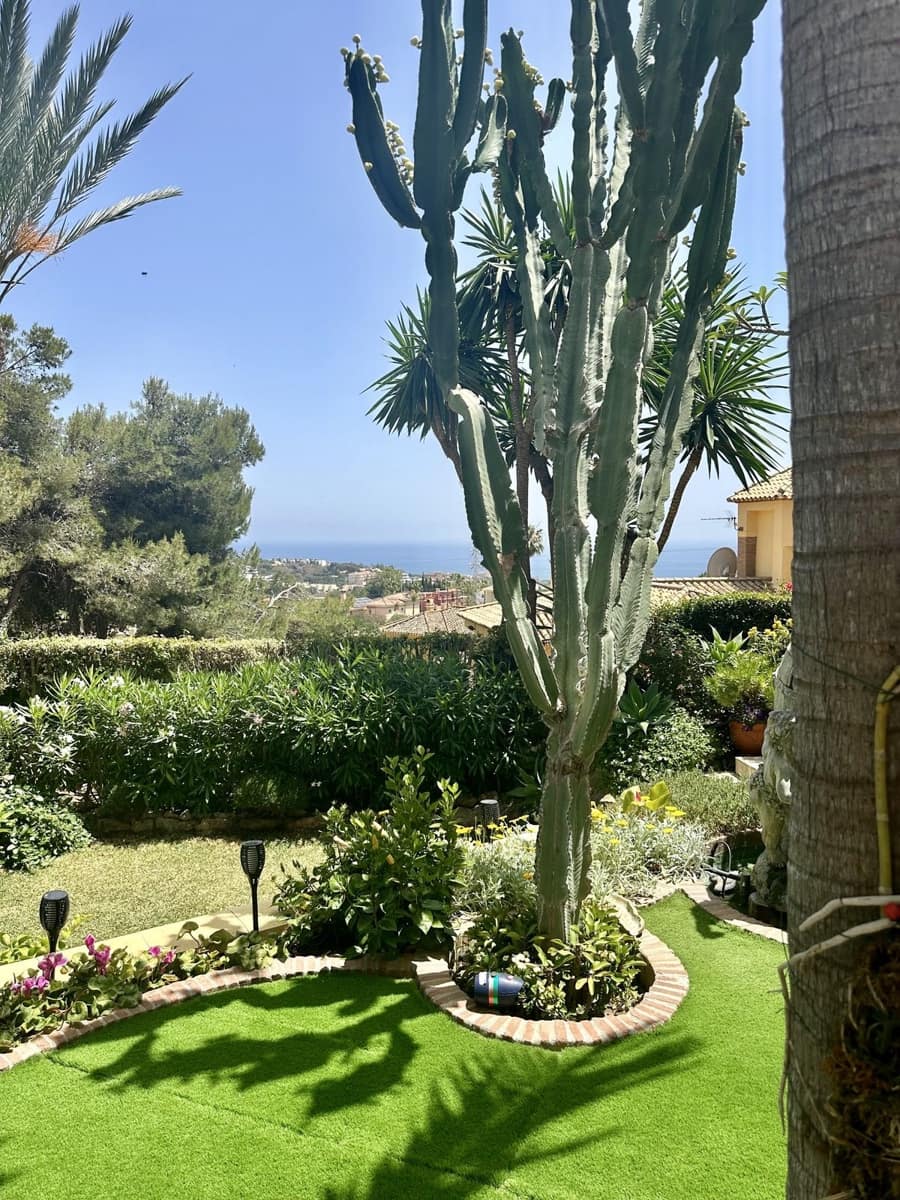 6 slaapkamer Villa te koop in Marbella met zwembad garage - € 2.290.000 (Ref: 9628082)