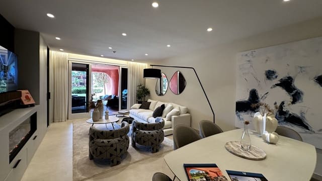 3 sypialnia Apartament na sprzedaż w Estepona z basenem garażem - 1 825 000 € (Ref: 9628084)