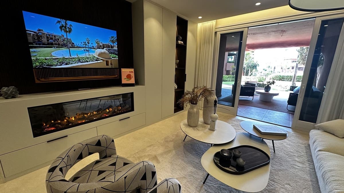 3 sypialnia Apartament na sprzedaż w Estepona z basenem garażem - 1 825 000 € (Ref: 9628084)