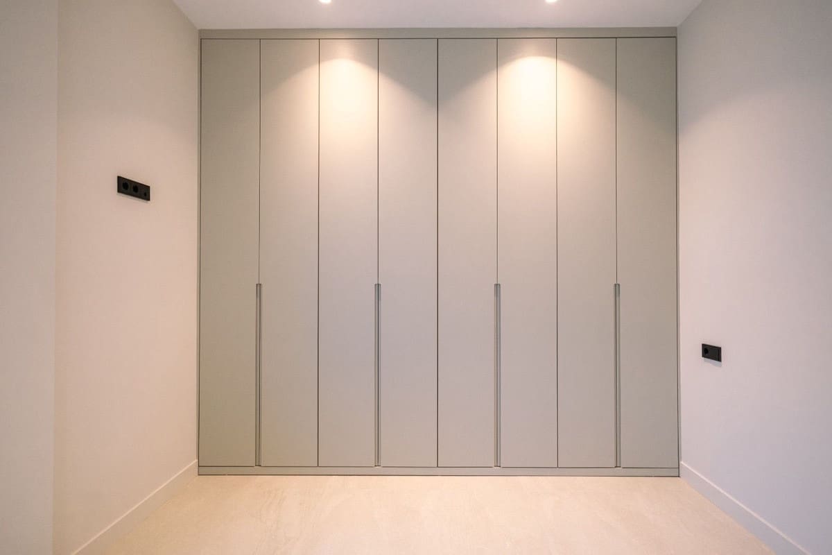 4 slaapkamer Villa te koop in Estepona met zwembad garage - € 1.695.000 (Ref: 9628085)