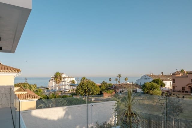 4 soverom Villa til salgs i Estepona med svømmebasseng garasje - € 1 695 000 (Ref: 9628085)