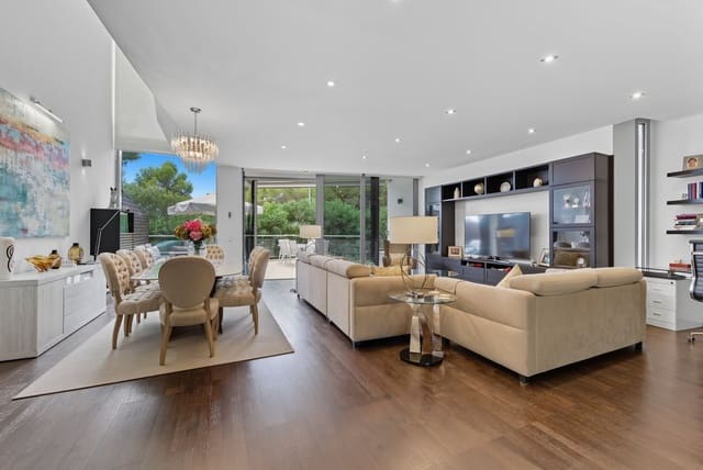 2 sovrum Hus till salu i Marbella med pool garage - 1 417 500 € (Ref: 9628086)