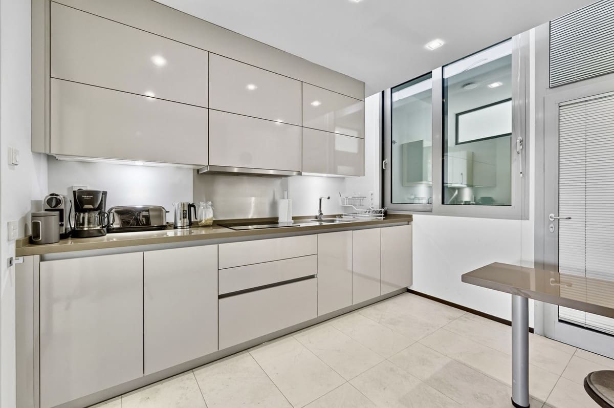 2 sovrum Hus till salu i Marbella med pool garage - 1 417 500 € (Ref: 9628086)