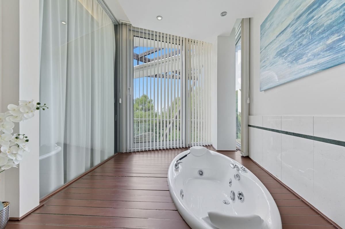 2 sovrum Hus till salu i Marbella med pool garage - 1 417 500 € (Ref: 9628086)