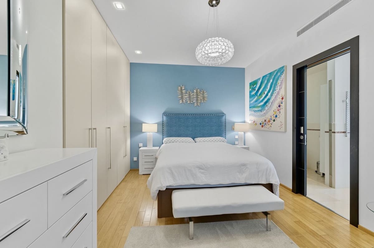 2 sypialnia Dom na sprzedaż w Marbella z basenem garażem - 1 417 500 € (Ref: 9628086)