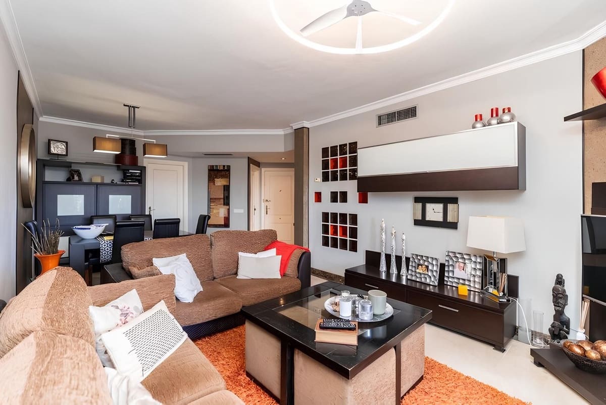 3 slaapkamer Appartement te koop in Bel-Air met zwembad garage - € 595.000 (Ref: 9628089)