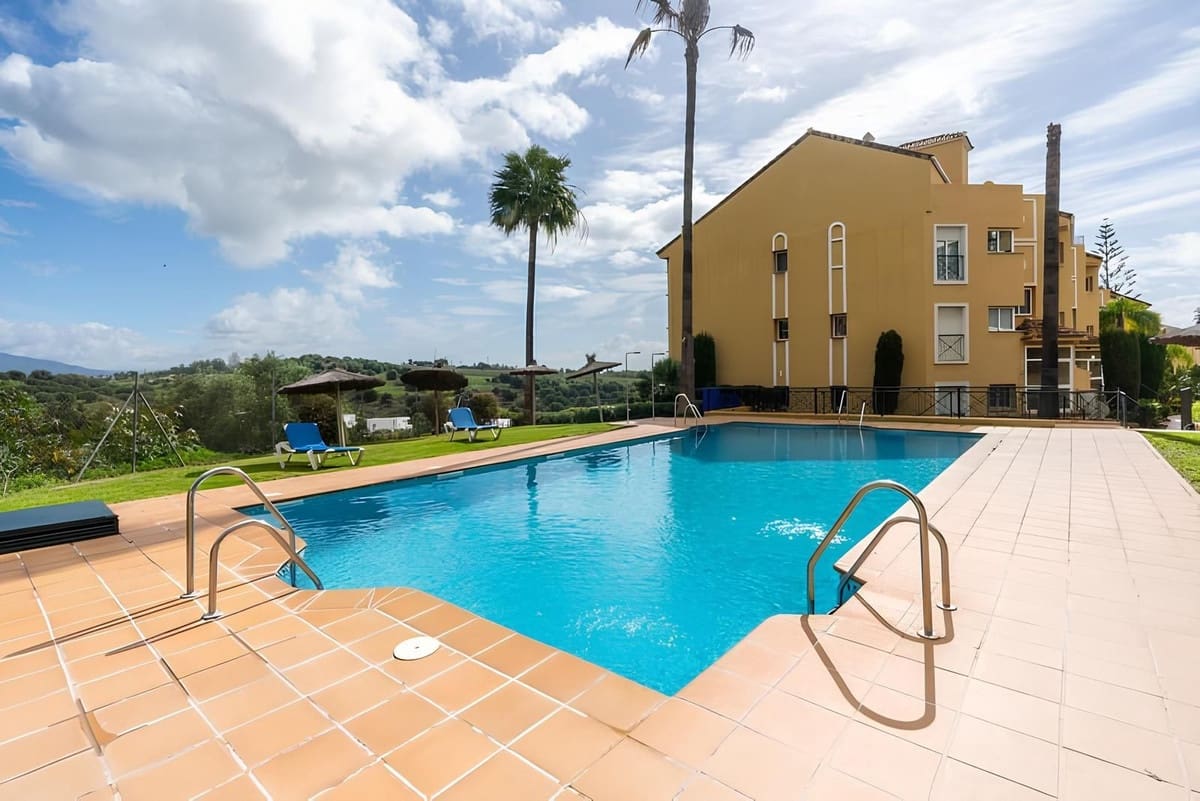 3 slaapkamer Appartement te koop in Bel-Air met zwembad garage - € 595.000 (Ref: 9628089)