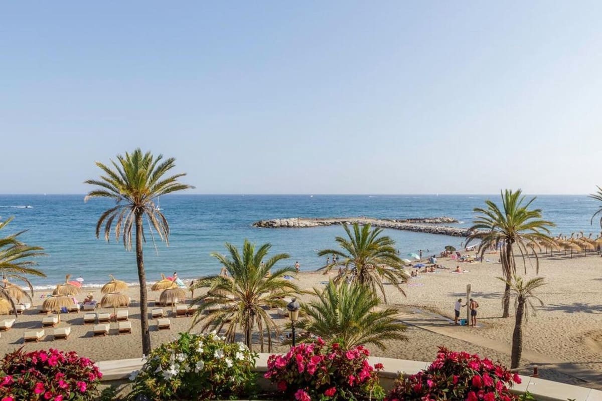 3 sovrum Lägenhet till salu i Puerto Banus med pool garage - 5 100 000 € (Ref: 9650596)