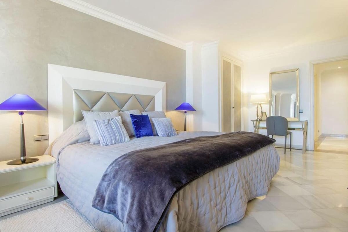 3 soverom Leilighet til salgs i Puerto Banus med svømmebasseng garasje - € 5 100 000 (Ref: 9650596)