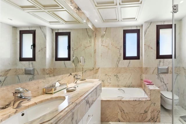 2 camera da letto Appartamento in vendita in Costalita, Estepona con piscina garage - 1.490.000 € (Rif: 9672083)