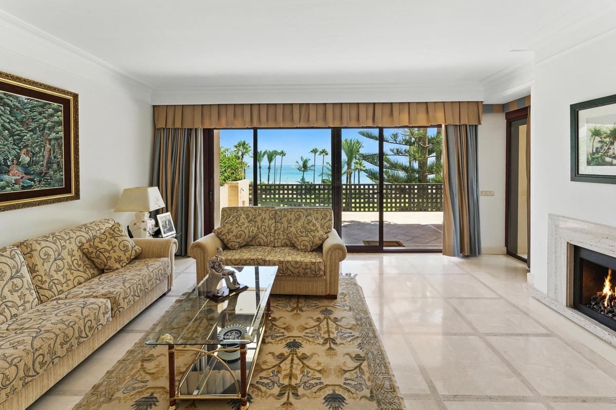 2 bedroom Apartment for sale in Costalita with pool garage - € 1,490,000 (Ref: 9672083)