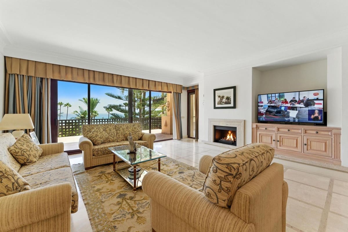 2 bedroom Apartment for sale in Costalita with pool garage - € 1,490,000 (Ref: 9672083)