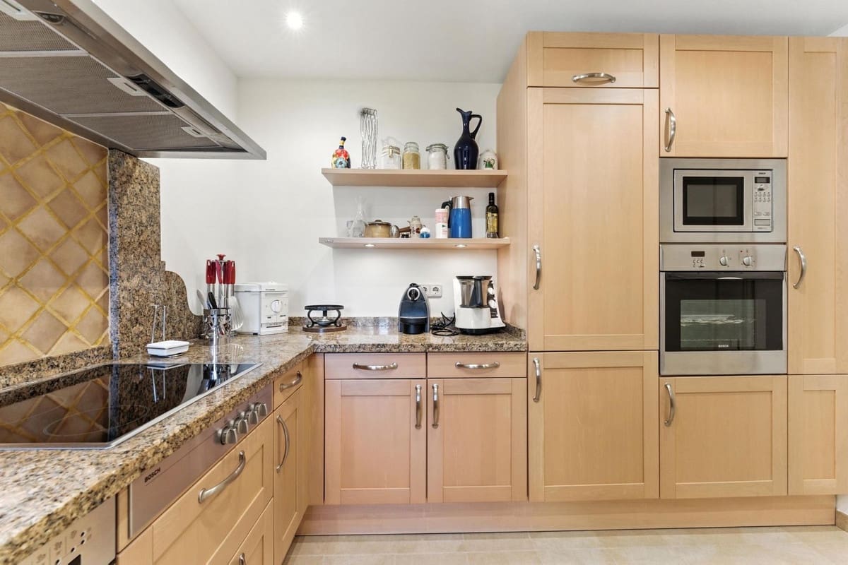 2 bedroom Apartment for sale in Costalita with pool garage - € 1,490,000 (Ref: 9672083)