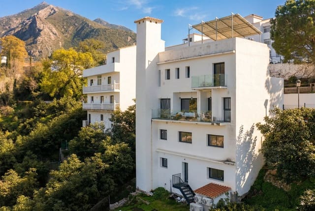 4 bedroom Villa for sale in Istán - € 1,490,000 (Ref: 9681428)