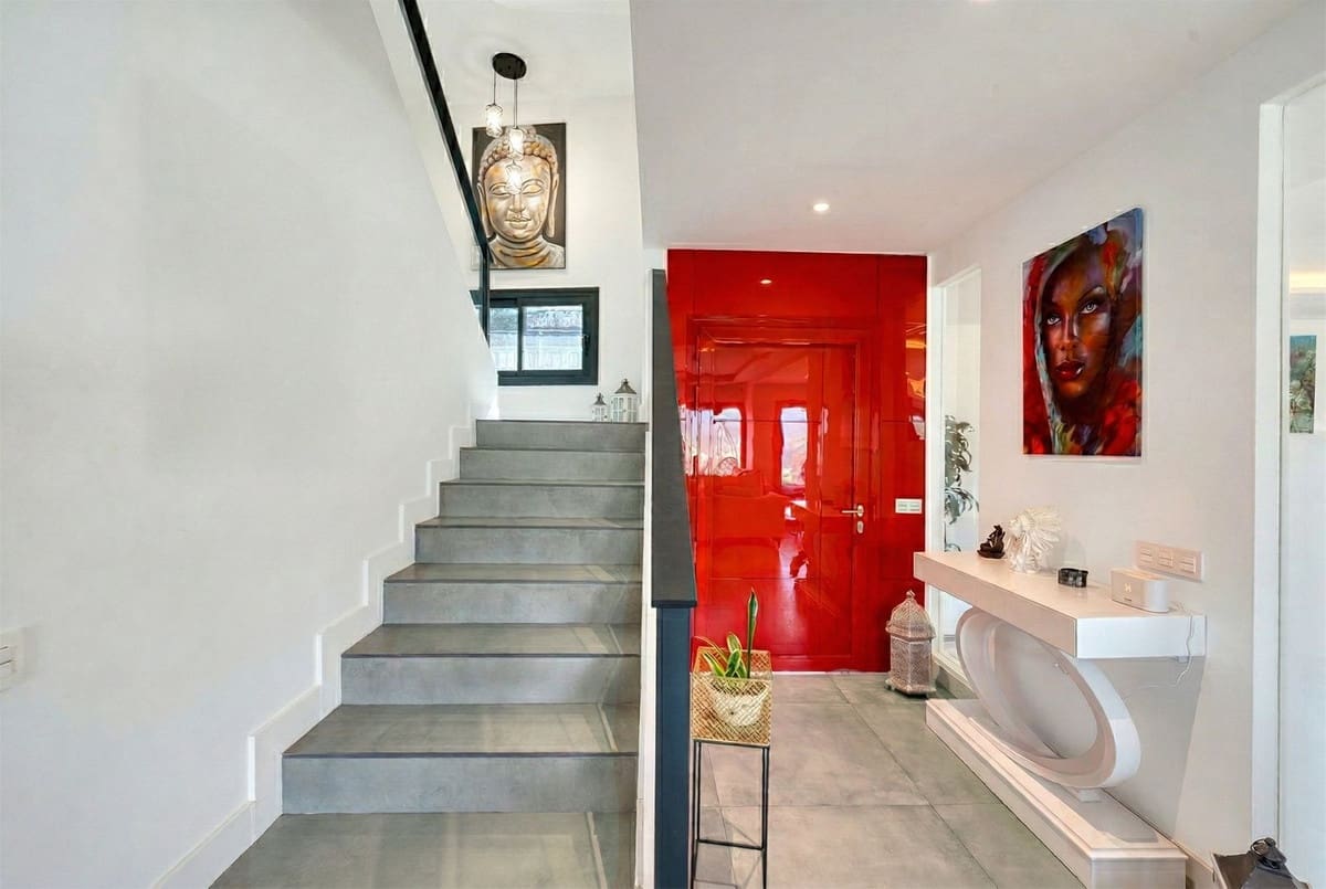 4 quarto Moradia para venda em Istan - 1 490 000 € (Ref: 9681428)