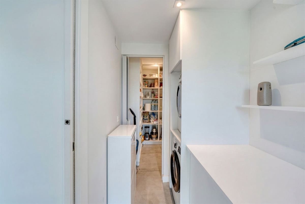 4 quarto Moradia para venda em Istan - 1 490 000 € (Ref: 9681428)