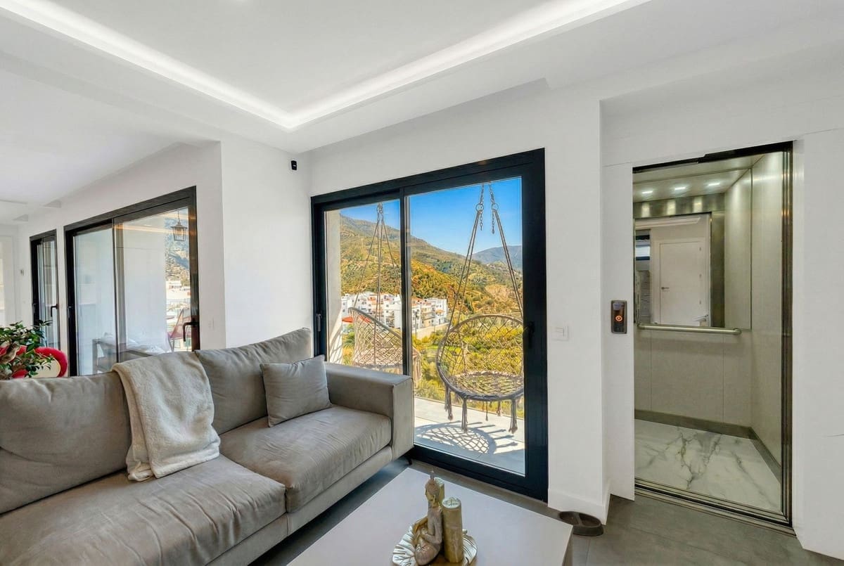 4 quarto Moradia para venda em Istan - 1 490 000 € (Ref: 9681428)