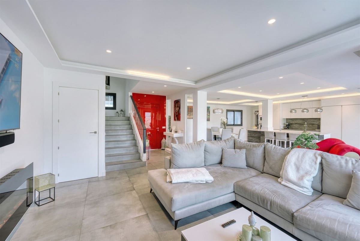 4 quarto Moradia para venda em Istan - 1 490 000 € (Ref: 9681428)