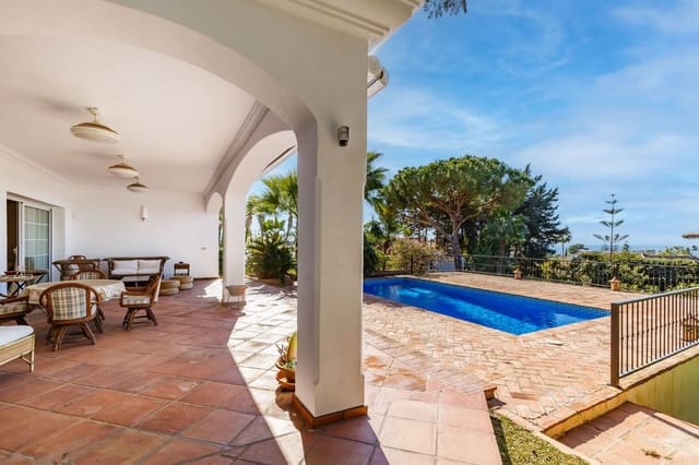Chalet de 5 habitaciones en El Rosario, Marbella en venta con piscina garaje - 3.250.000 € (Ref: 9694322)