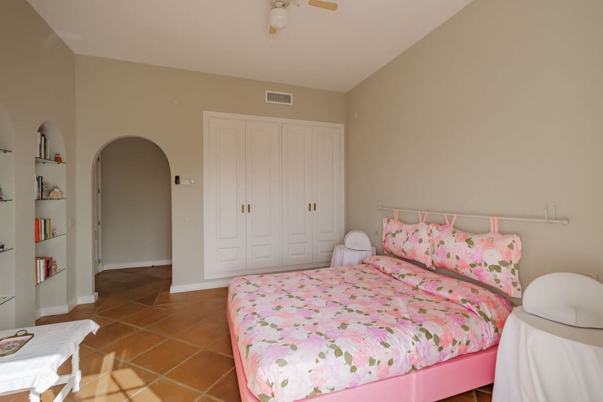 5 camera da letto Villa in vendita in El Rosario con piscina garage - 3.250.000 € (Rif: 9694322)