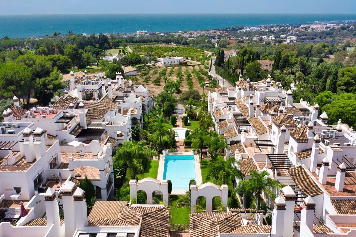 4 makuuhuone Huoneisto vuokrattavana paikassa Marbella mukana uima-altaan 
autotalli - 8 000 € (Ref: 9719398)