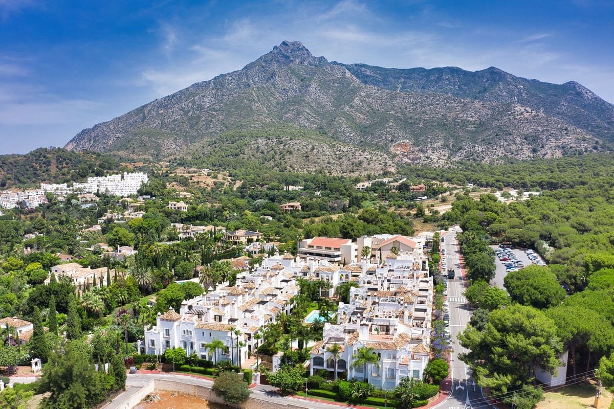4 makuuhuone Huoneisto vuokrattavana paikassa Marbella mukana uima-altaan 
autotalli - 8 000 € (Ref: 9719398)