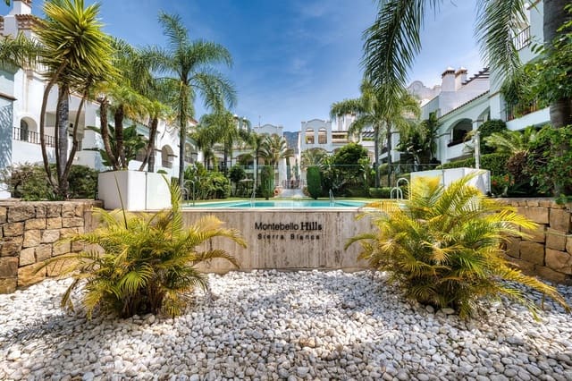 4 makuuhuone Huoneisto vuokrattavana paikassa Marbella mukana uima-altaan 
autotalli - 8 000 € (Ref: 9719398)