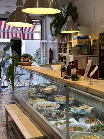 Restaurant/Bar til salg i Guadalmina Alta, Marbella med garage - € 210.000 (Ref: 9741442)