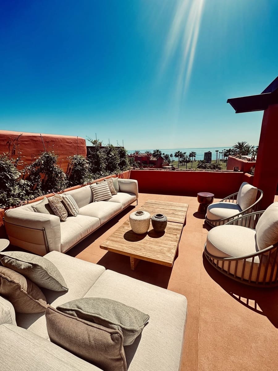 3 camera da letto Appartamento in vendita in New Golden Mile con piscina garage - 4.995.000 € (Rif: 9777730)