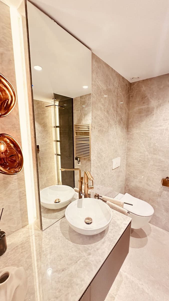 3 slaapkamer Appartement te koop in Estepona met zwembad - € 2.950.000 (Ref: 9806200)