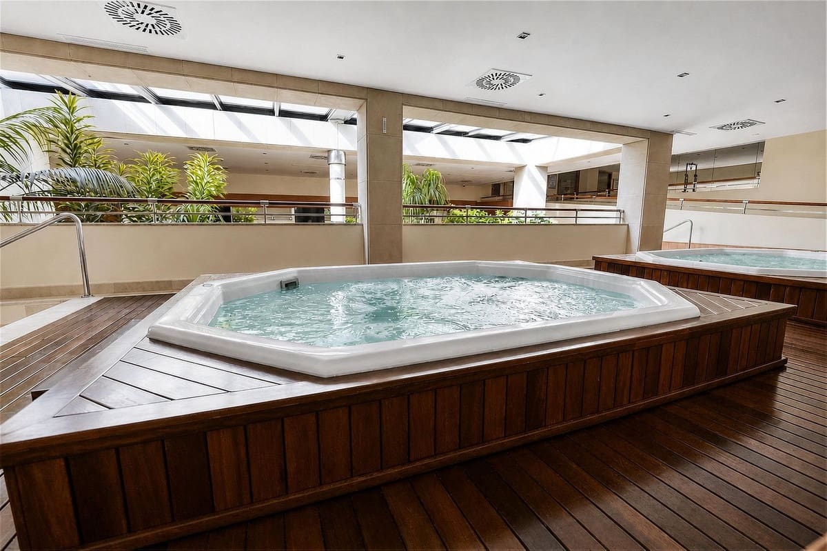 3 sovrum Takvåning till salu i Puerto Banus med pool garage - 3 500 000 € (Ref: 9826344)