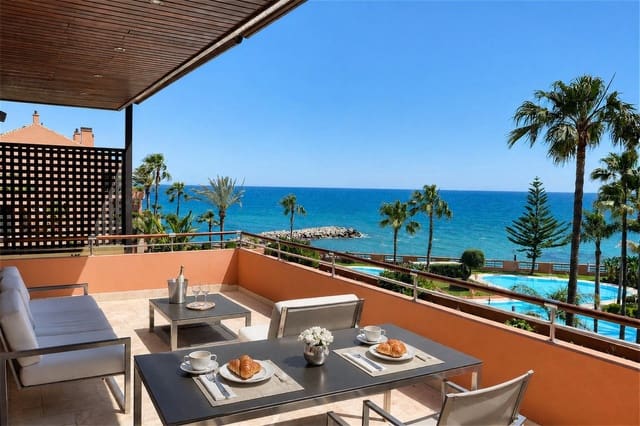 3 slaapkamer Penthouse te koop in Puerto Banus, Marbella met zwembad garage - € 3.500.000 (Ref: 9826344)