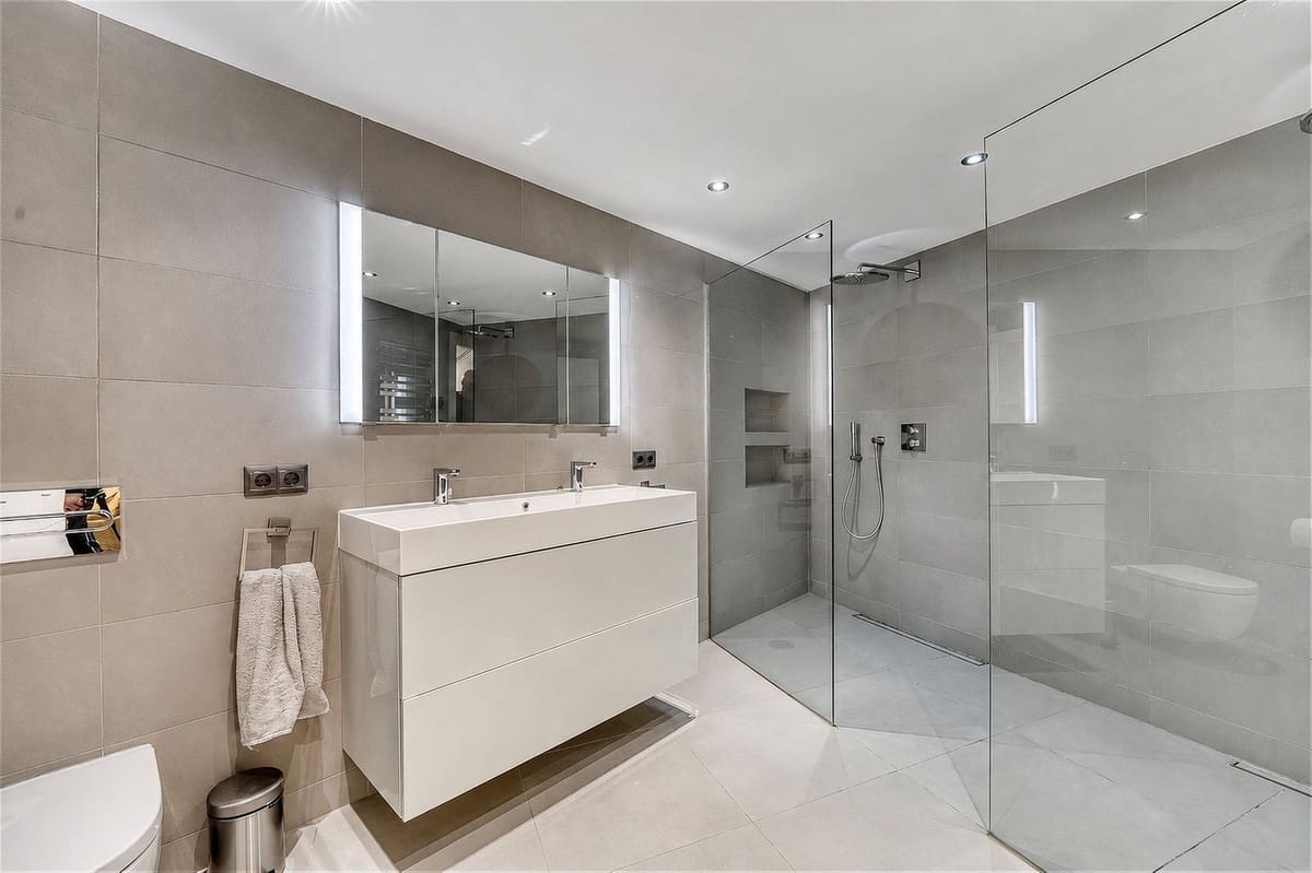 Chalet de 4 habitaciones en Benahavís en venta con piscina garaje - 2.950.000 € (Ref: 9854669)