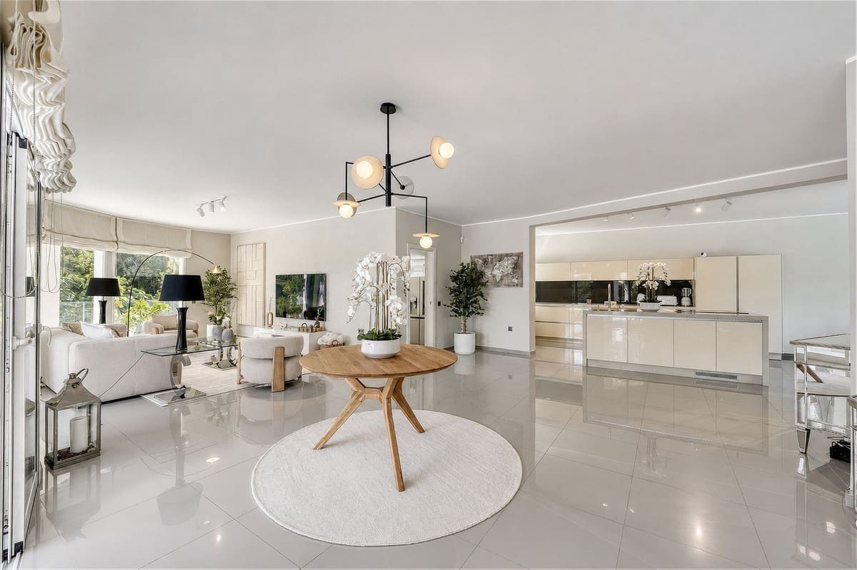 Chalet de 4 habitaciones en Benahavís en venta con piscina garaje - 2.950.000 € (Ref: 9854669)