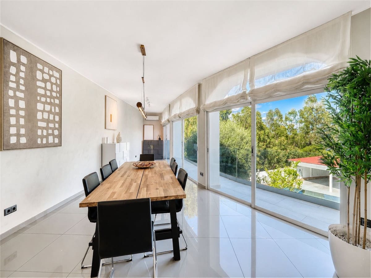Chalet de 4 habitaciones en Benahavís en venta con piscina garaje - 2.950.000 € (Ref: 9854669)