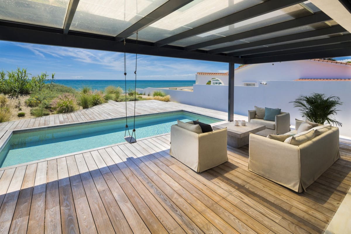5 soverom Villa til salgs i Costabella med svømmebasseng garasje - € 6 500 000 (Ref: 9856251)