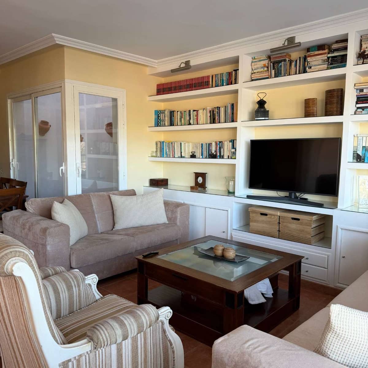 Pareado de 4 habitaciones en Calpe / Calp en venta con piscina garaje - 379.240 € (Ref: 10038967)