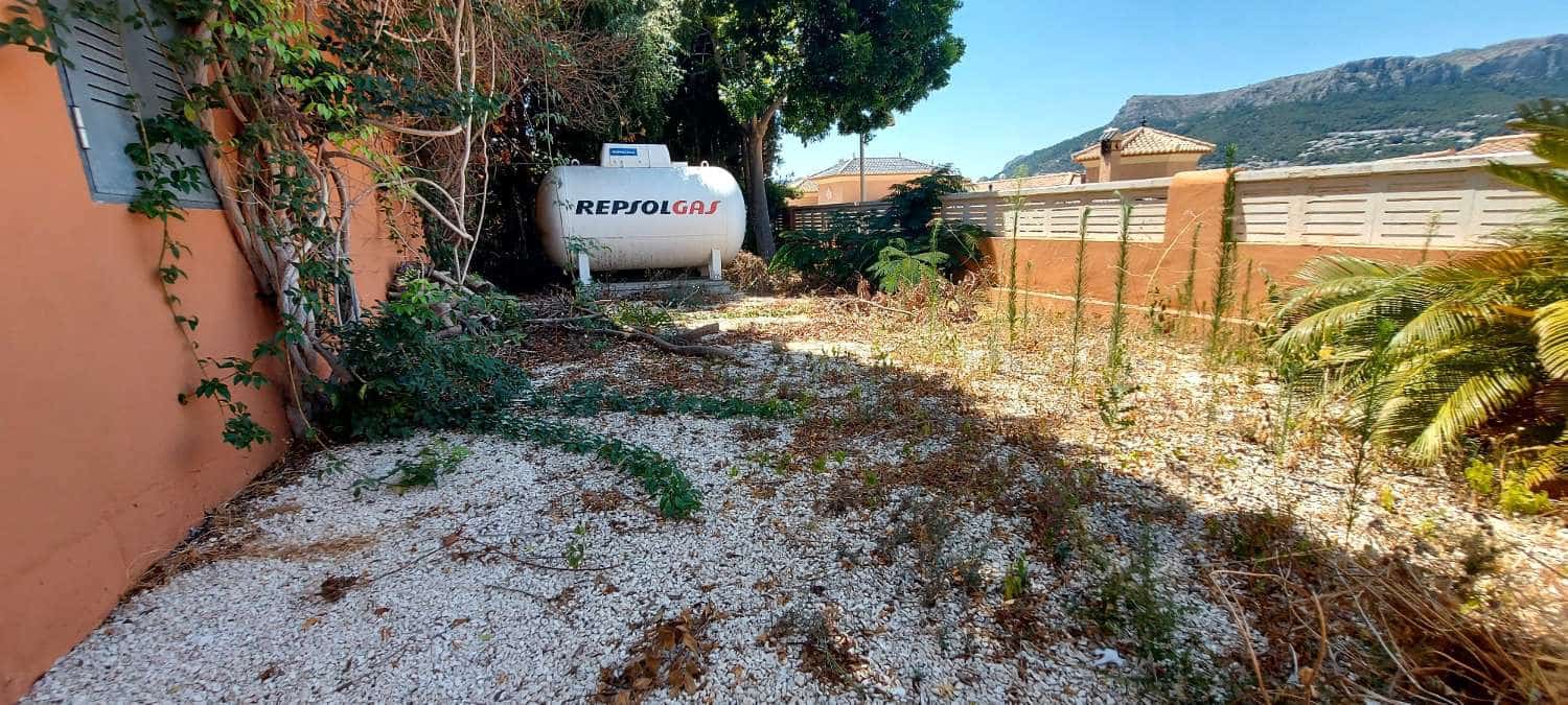 Pareado de 4 habitaciones en Calpe / Calp en venta con piscina garaje - 379.240 € (Ref: 10038967)
