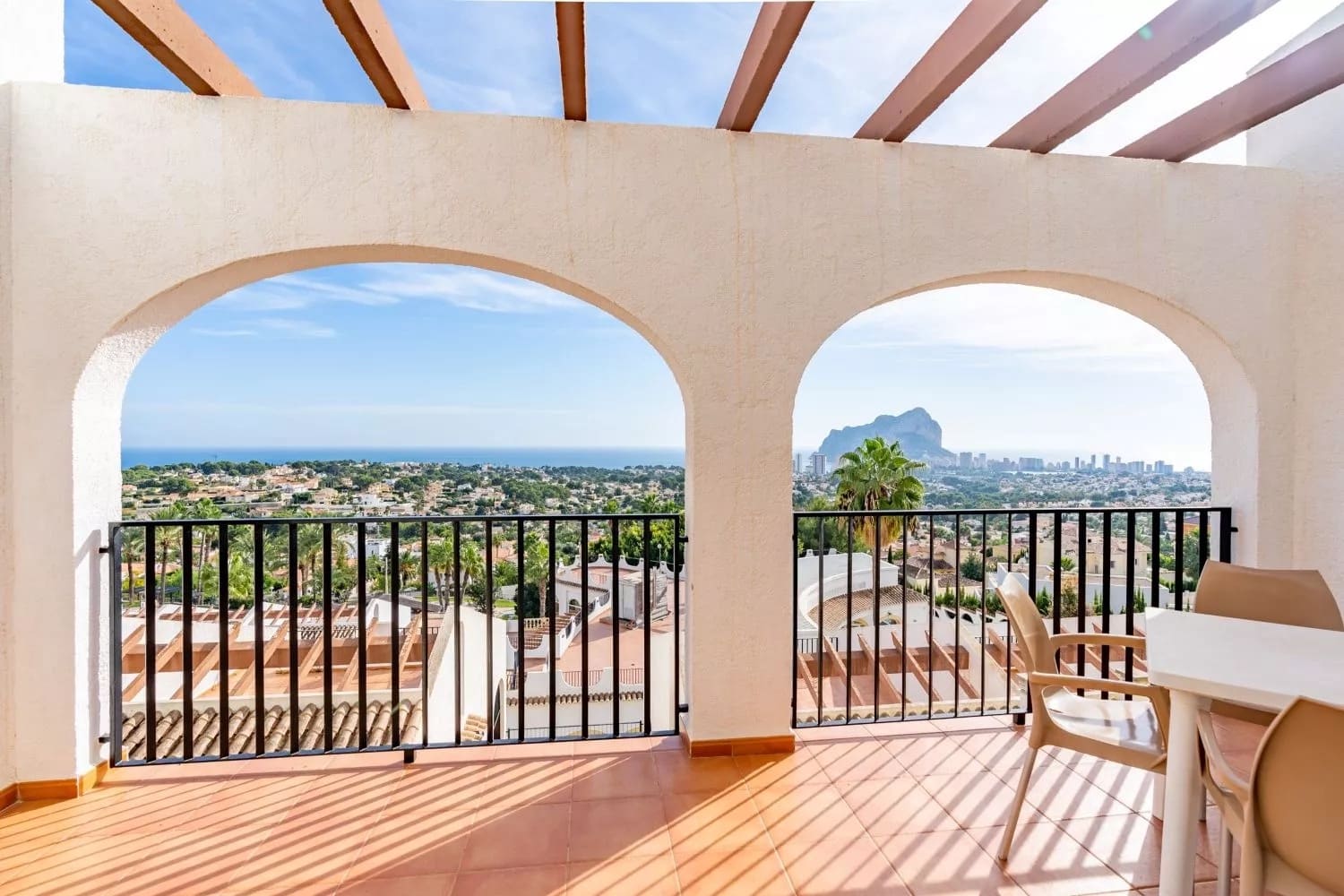 Bungalow til salgs i Calpe / Calp - € 240 000 (Ref: 10048687)