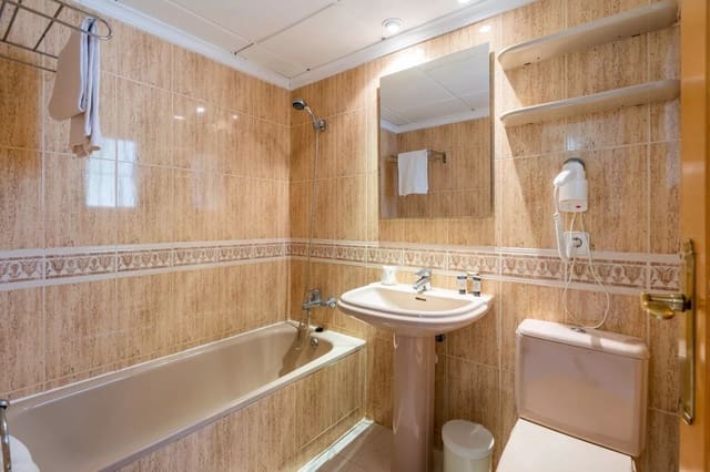 2 chambre Bungalow à vendre à Calpe / Calp avec piscine garage - 240 000 € (Ref: 10048687)