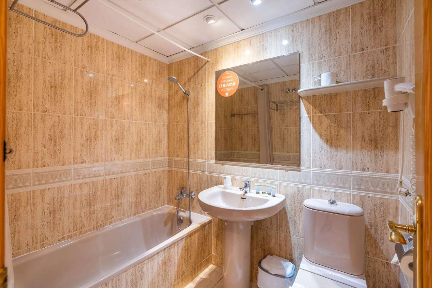 2 soverom Bungalow til salgs i Calpe / Calp med svømmebasseng garasje - € 270 000 (Ref: 10048688)