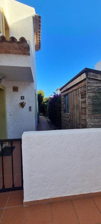 3 soveværelse Semi-Rækkehus til salg i Calpe / Calp med swimmingpool garage - € 350.000 (Ref: 9321444)