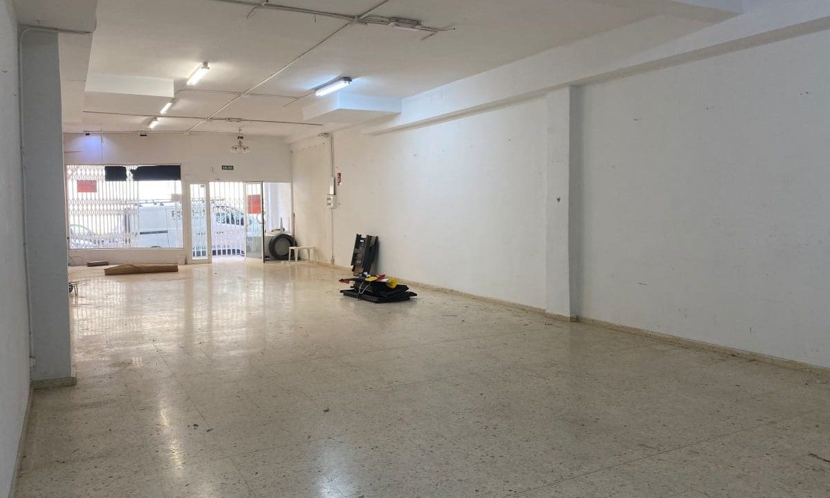 Commercial for sale in Calpe / Calp - € 169,000 (Ref: 9330076)