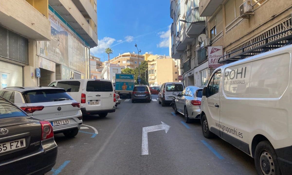 Commercial for sale in Calpe / Calp - € 169,000 (Ref: 9330076)