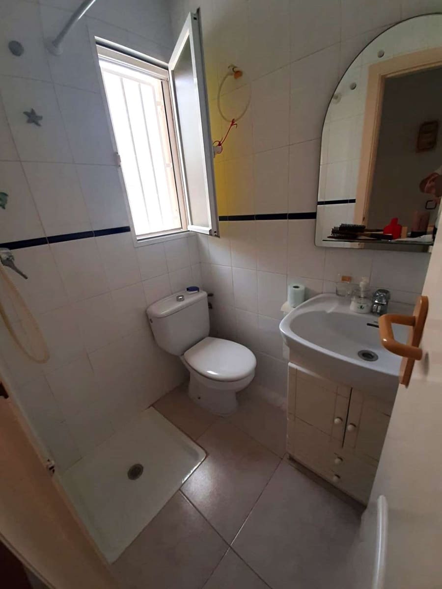 2 sypialnia Bungalow na sprzedaż w Torrevieja z basenem - 270 000 € (Ref: 9470878)