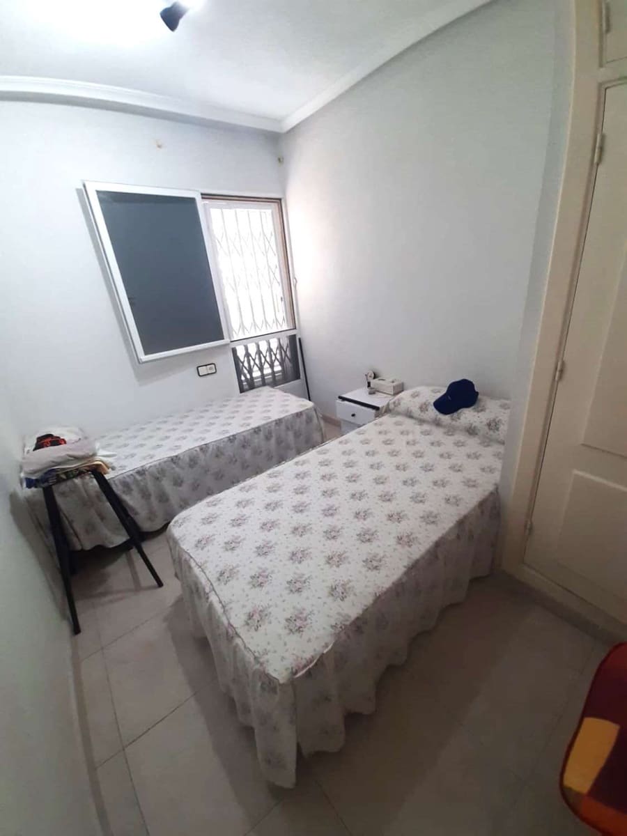 2 sypialnia Bungalow na sprzedaż w Torrevieja z basenem - 270 000 € (Ref: 9470878)